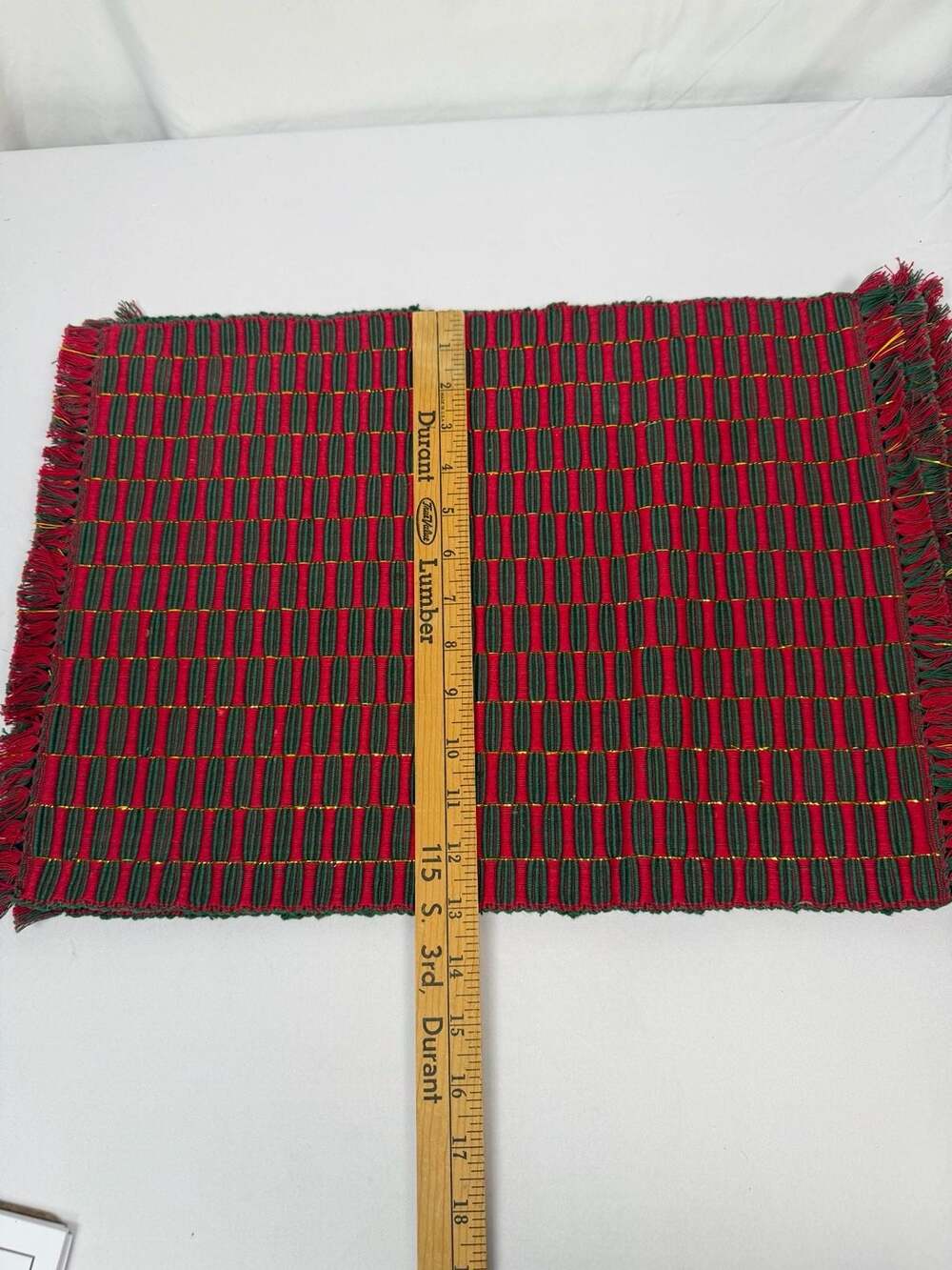 Red and Green Woven Fringed Christmas Placemats Set of 4 - Picture 3 of 6
